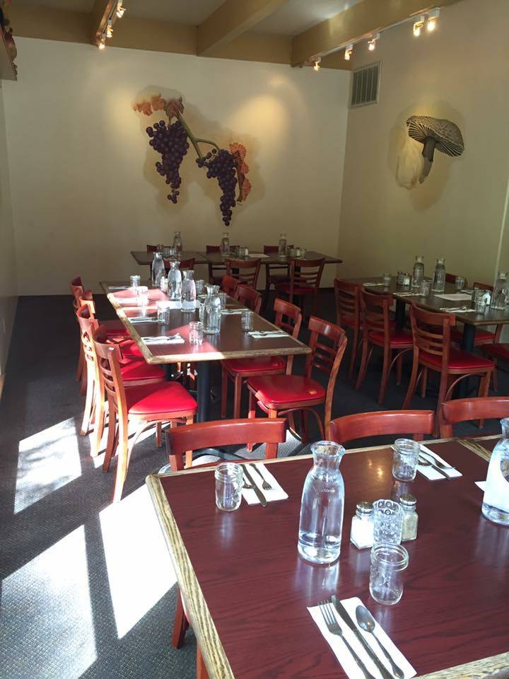 FUMO Cafe, Pizzaria & Bar | restaurant | 120 Country Club Dr unit 61, Incline Village, NV 89451, USA | 7758332200 OR +1 775-833-2200