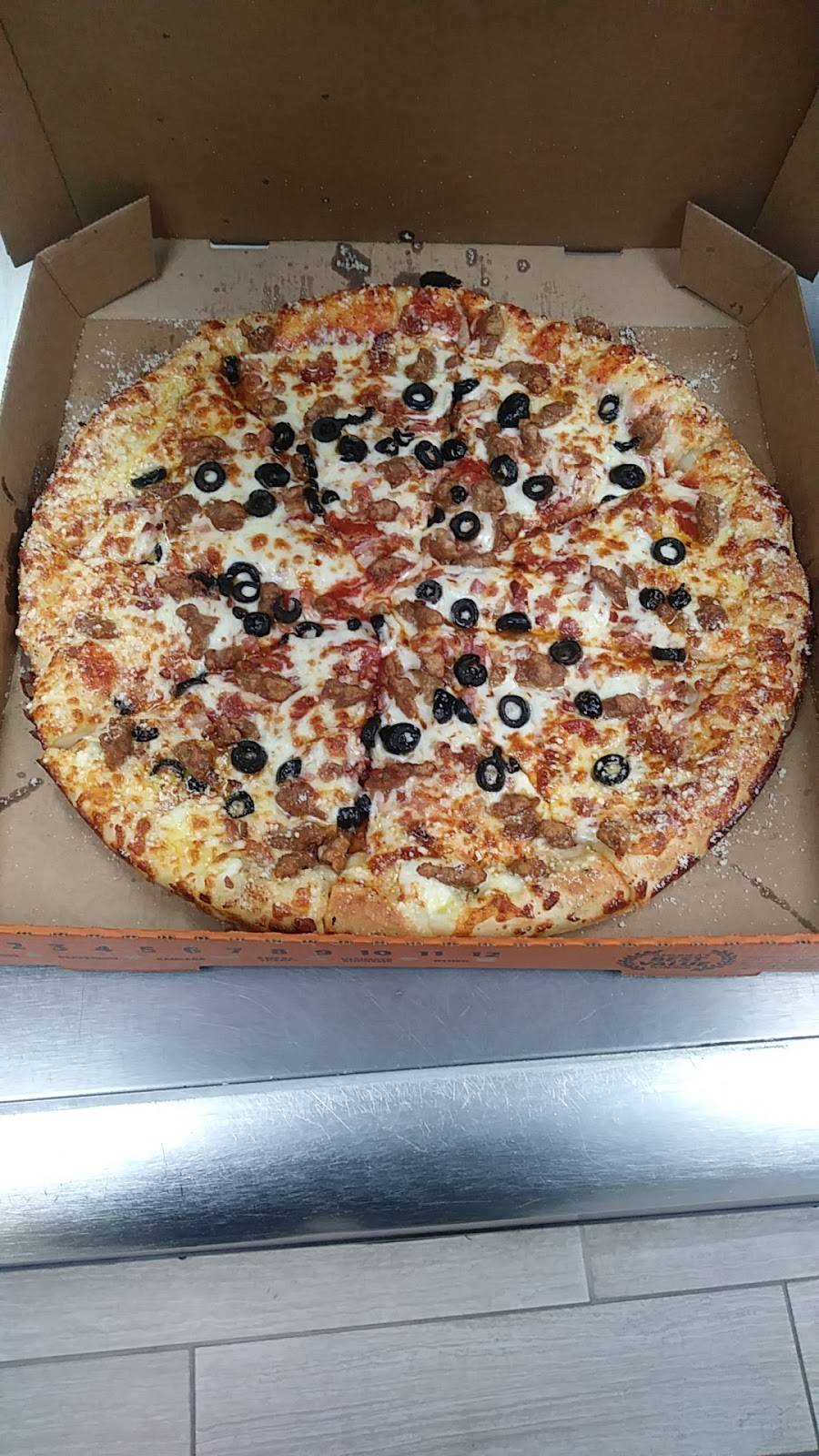 Little Caesars Pizza | meal takeaway | 2400 N, Main St, Choctaw, OK 73020, USA | 4053902400 OR +1 405-390-2400