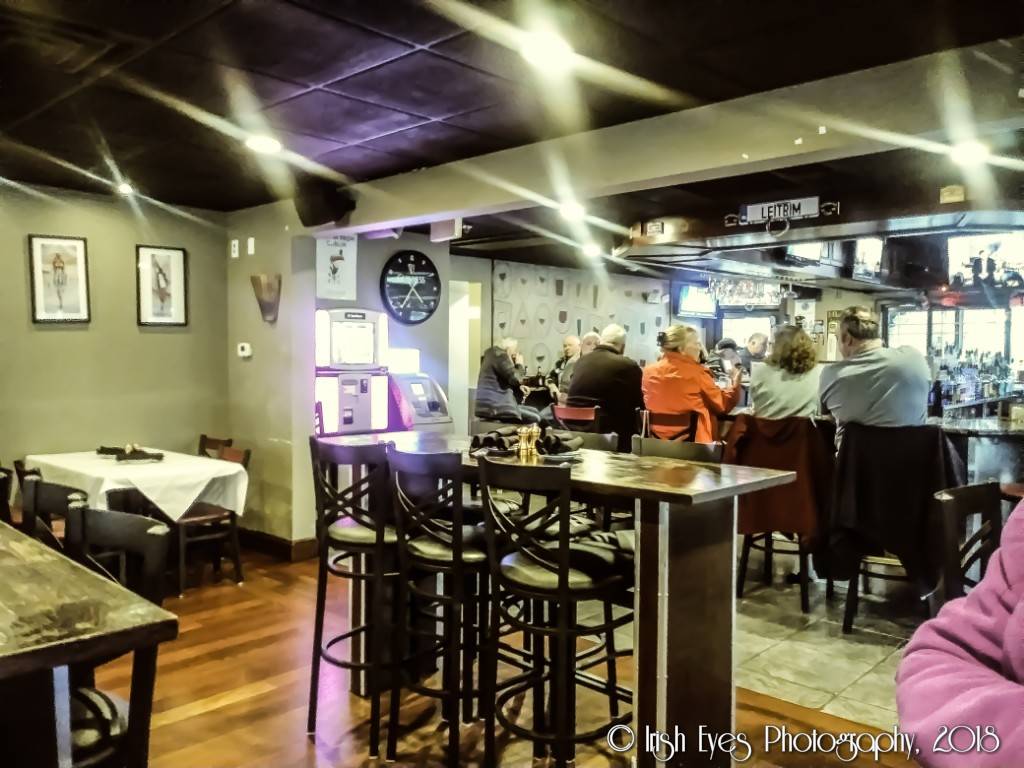 Waterfall Bar & Grille | restaurant | 643 Washington St, Canton, MA 02021, USA | 7818212313 OR +1 781-821-2313