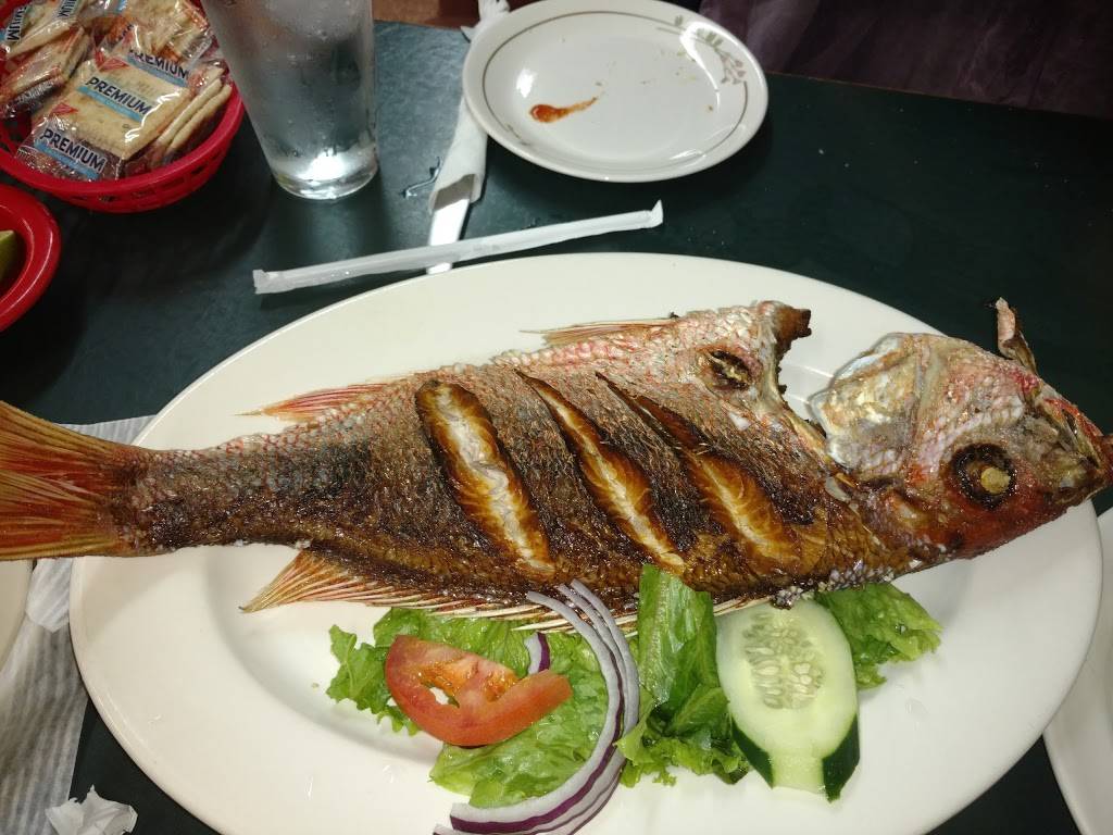 San Diego Bay Restaurant | restaurant | 9201 S Avenida del Yaqui, Guadalupe, AZ 85283, USA | 4806811540 OR +1 480-681-1540