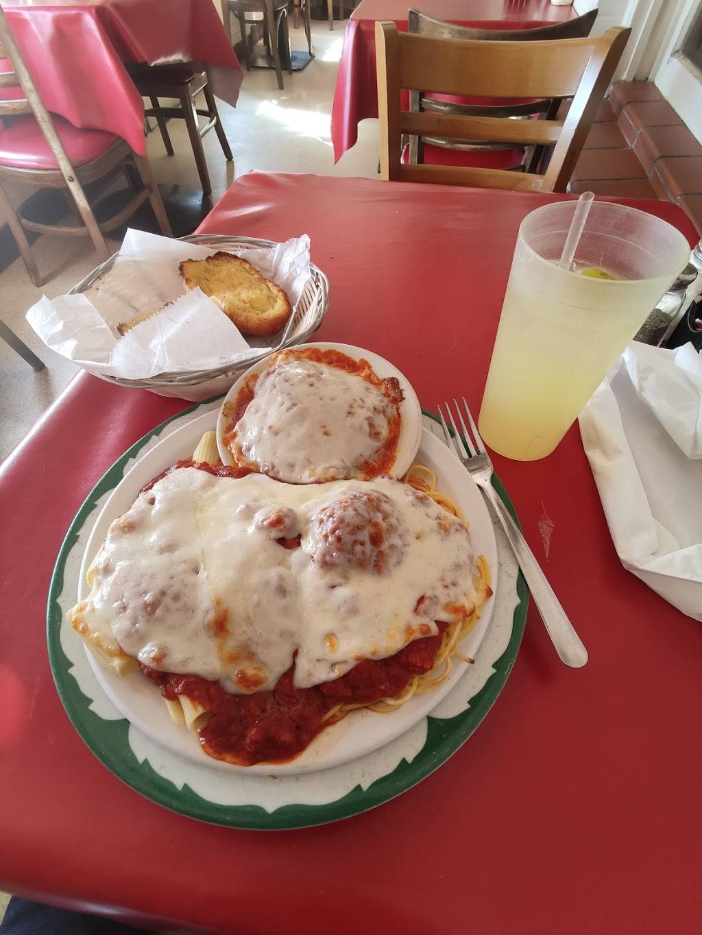 The Italian Kitchen | restaurant | 2923 Pershing Dr, El Paso, TX 79903, USA | 9155654041 OR +1 915-565-4041