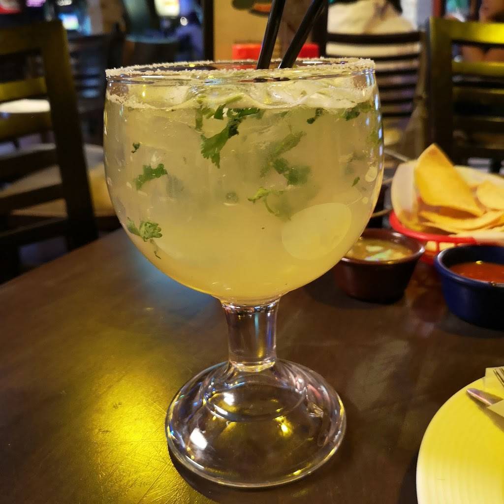 Paparruchos | restaurant | 3055 Sage Rd, Houston, TX 77056, USA | 7132123177 OR +1 713-212-3177