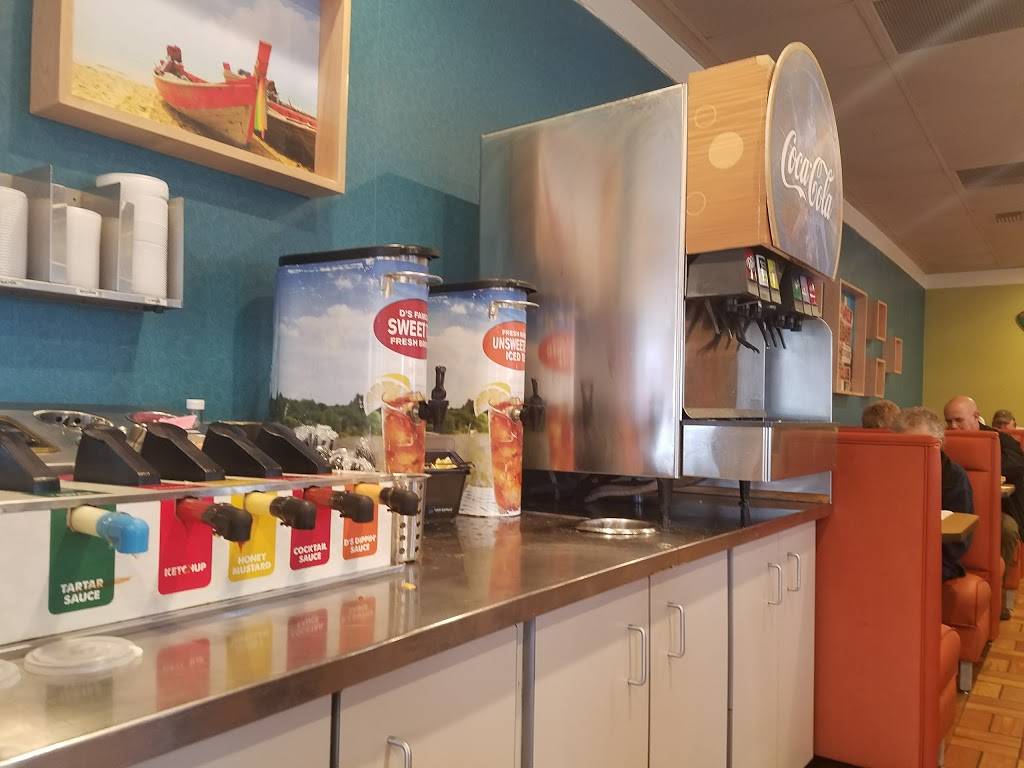 Captain Ds | restaurant | 2230 Carmack Blvd, Columbia, TN 38401, USA | 9313889530 OR +1 931-388-9530