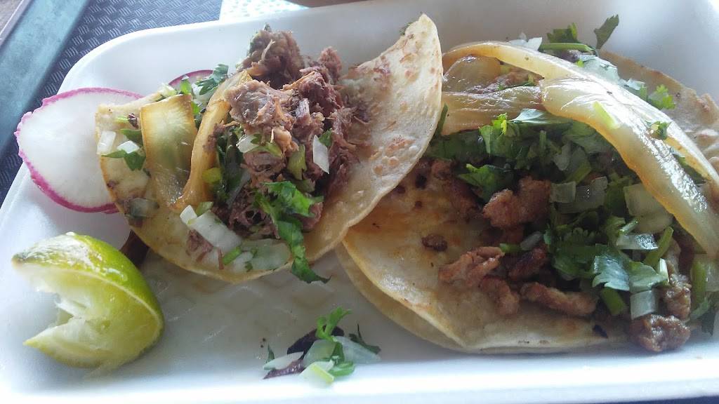 El Taco Man and Burgers | restaurant | 407 N Kaweah Ave, Exeter, CA 93221, USA | 5597048966 OR +1 559-704-8966