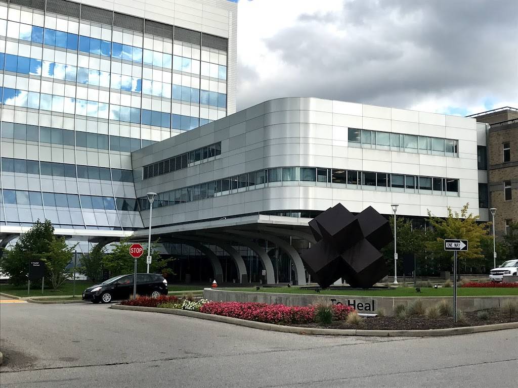 Wolfgang Puck Express | restaurant | 11100 Euclid Ave, Cleveland, OH 44106, USA | 2162863830 OR +1 216-286-3830