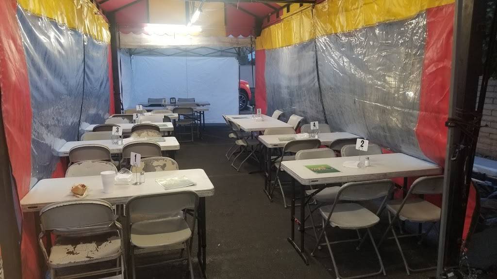 Dogos Don Nico | restaurant | 2333 W Broadway Rd, Mesa, AZ 85202, USA | 6028495221 OR +1 602-849-5221