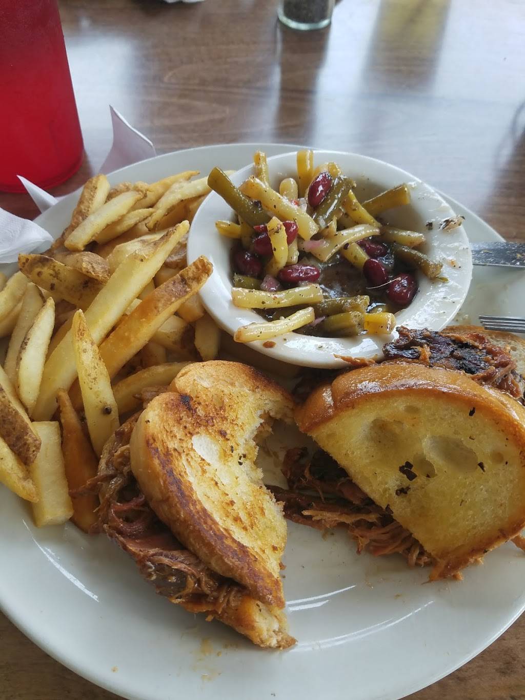 Fat Daddys RoadHouse | restaurant | 1470 S Suncoast Blvd, Homosassa, FL 34448, USA | 3527946012 OR +1 352-794-6012