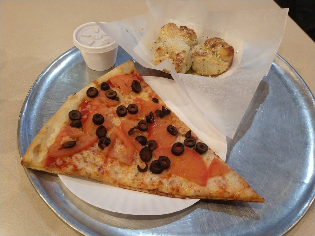 Tonys Pizza Galleria | restaurant | 1605 Galleria Blvd, Charlotte, NC 28270, USA | 7047085111 OR +1 704-708-5111