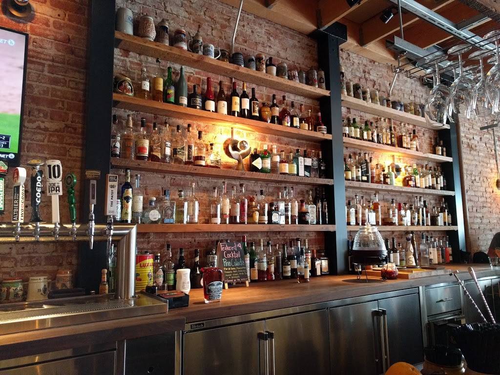 Laurel Tavern Hermosa Beach | restaurant | 1220 Hermosa Ave, Hermosa Beach, CA 90254, USA | 4242759694 OR +1 424-275-9694