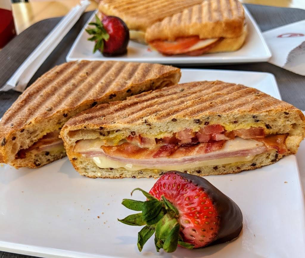 Café Zupas | meal takeaway | 2600 S Wildcat Way W, Woods Cross, UT 84087, USA | 3854898996 OR +1 385-489-8996