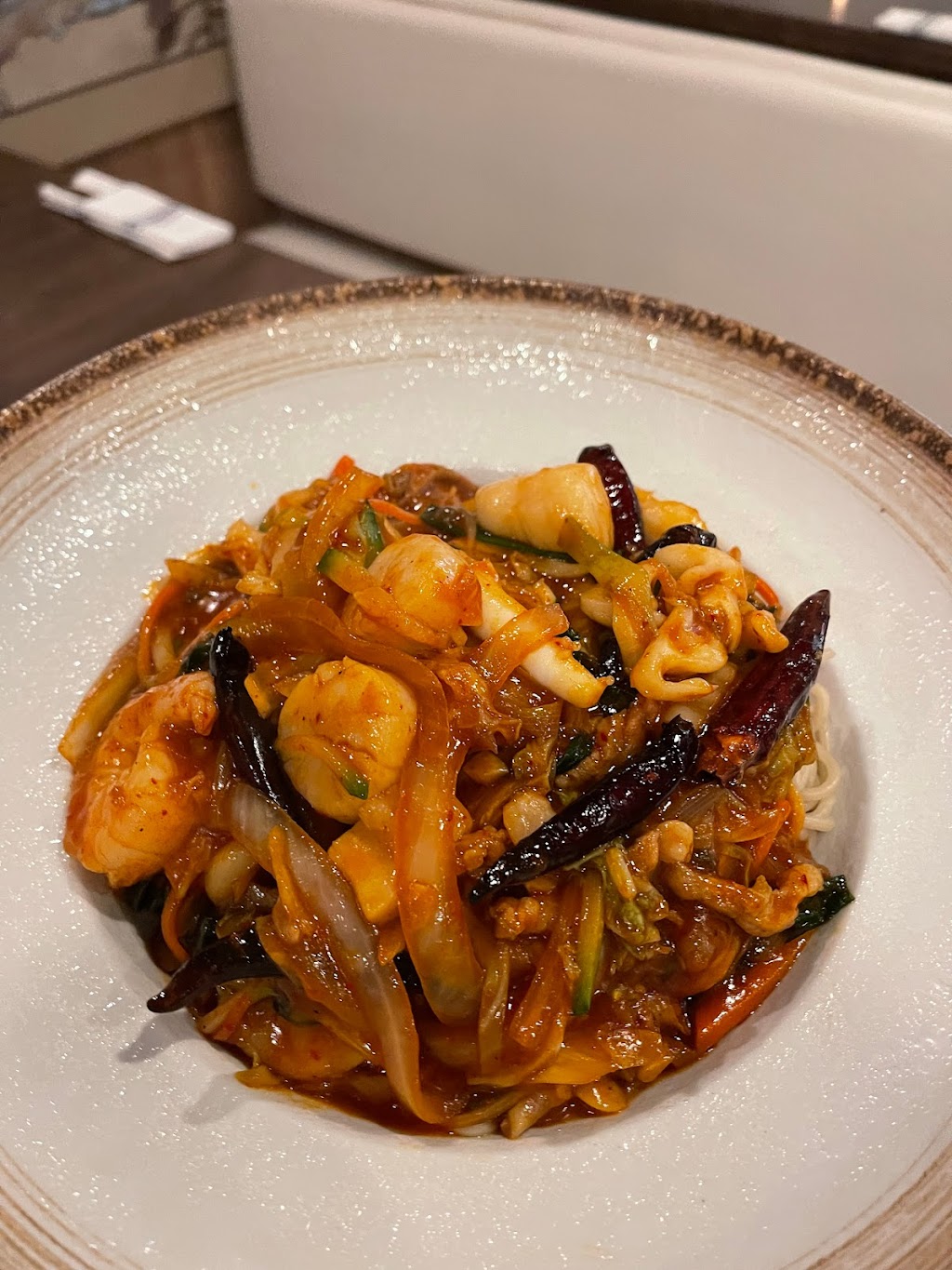 Shang Noodle & Asian Small Plates | restaurant | 1101 S Wabash Ave, Chicago, IL 60605, USA | 3124880820 OR +1 312-488-0820