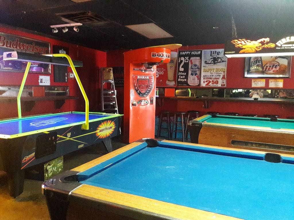 Hennessys Bar & Grille | restaurant | 3980 Tampa Rd, Oldsmar, FL 34677, USA | 8138542255 OR +1 813-854-2255