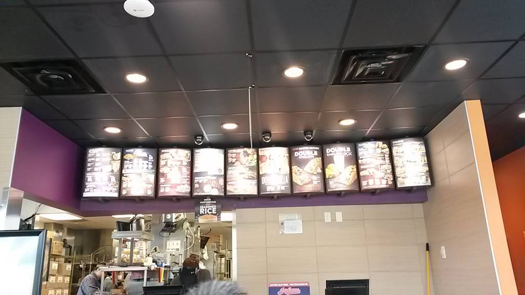 Taco Bell | meal takeaway | 104 E McCauley Dr, Uhrichsville, OH 44683, USA | 7409224434 OR +1 740-922-4434