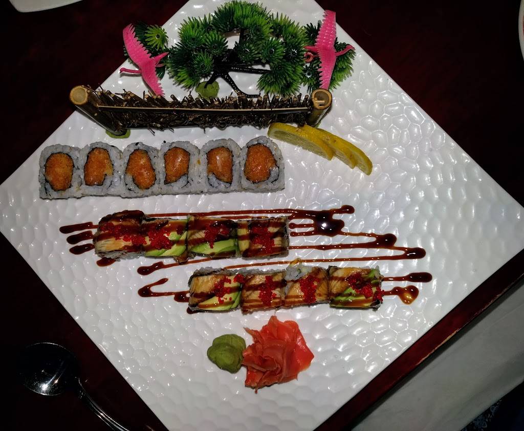 Yums asian bistro | restaurant | 2501 N Charles St, Baltimore, MD 21218, USA | 4108892828 OR +1 410-889-2828