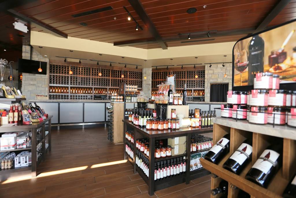 Coopers Hawk Winery & Restaurant | restaurant | 529 N Alafaya Trail, Orlando, FL 32828, USA | 4073742464 OR +1 407-374-2464