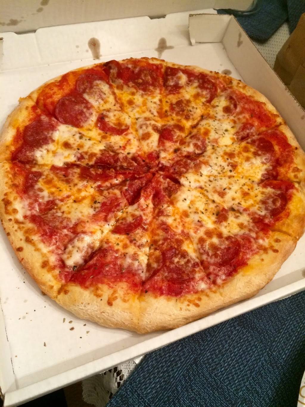 Pizza Hotline | restaurant | 4135 W Michigan Ave, Jackson, MI 49202, USA | 5177501132 OR +1 517-750-1132