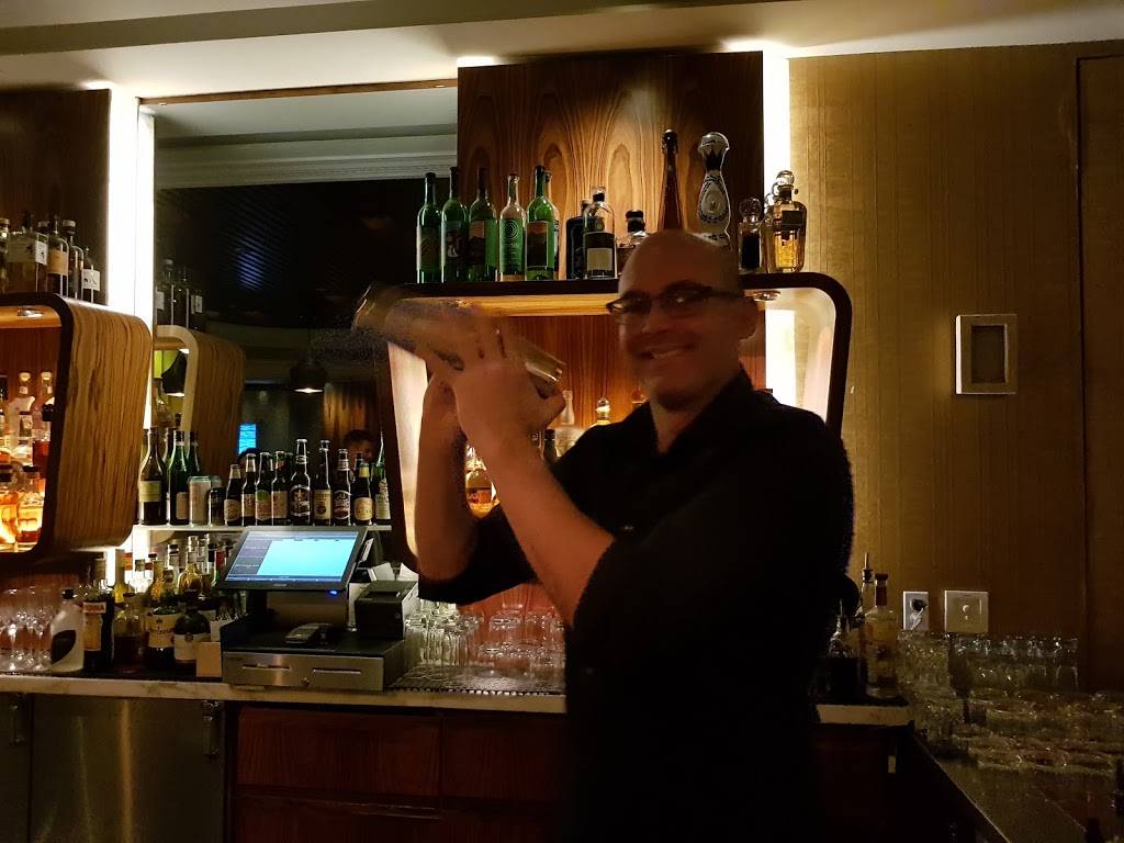 Clock Bar | night club | 335 Powell St, San Francisco, CA 94102, USA | 4153977000 OR +1 415-397-7000