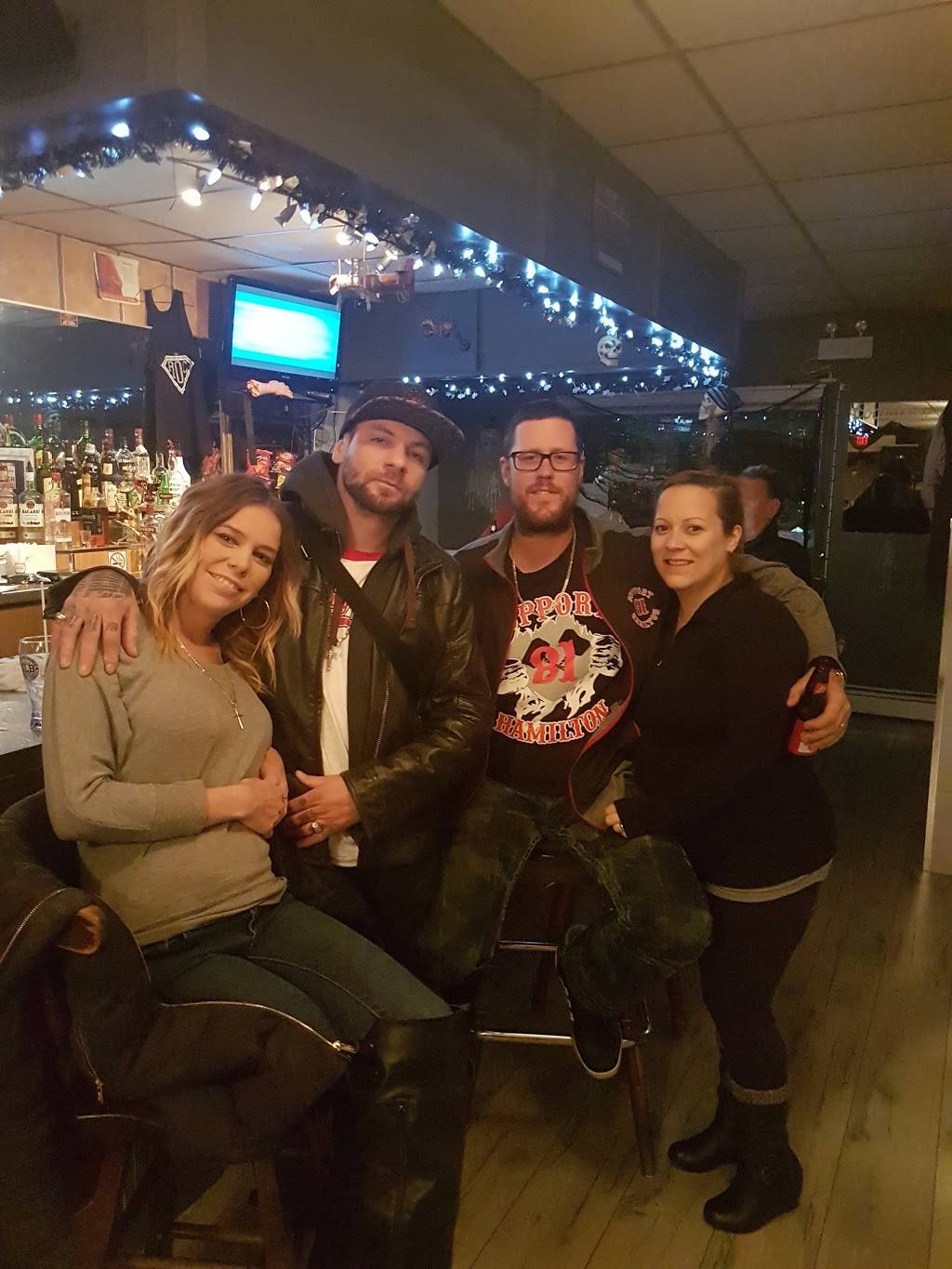 Wobbly Scotsmen | restaurant | 309 Crockett St, Hamilton, ON L8V 1H6, Canada | 9053898224 OR +1 905-389-8224