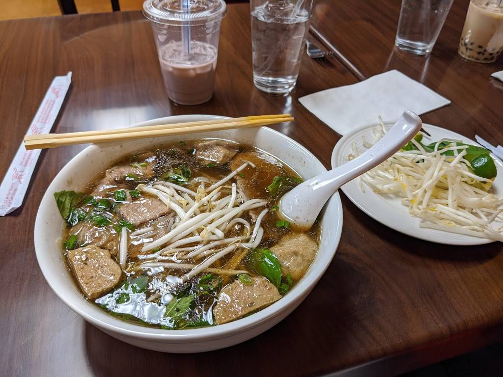 Gaos Noodle House | restaurant | 3080 Vista Blvd Suite 108, Sparks, NV 89436, USA | 7756866258 OR +1 775-686-6258