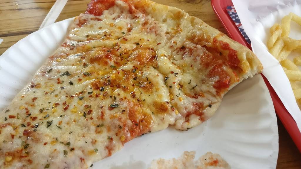 Crown Fried Chicken | restaurant | 17002 Hillside Avenue, Jamaica, NY 11432, USA | 7182973200 OR +1 718-297-3200