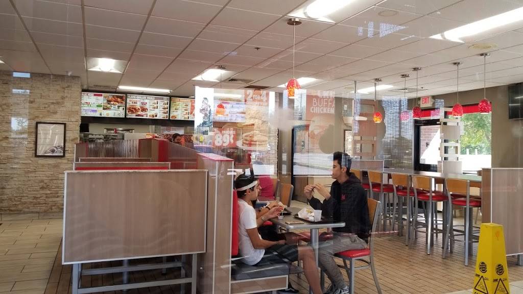 Burger King | restaurant | 115 Lincoln Blvd, Lincoln, CA 95648, USA | 9166456839 OR +1 916-645-6839