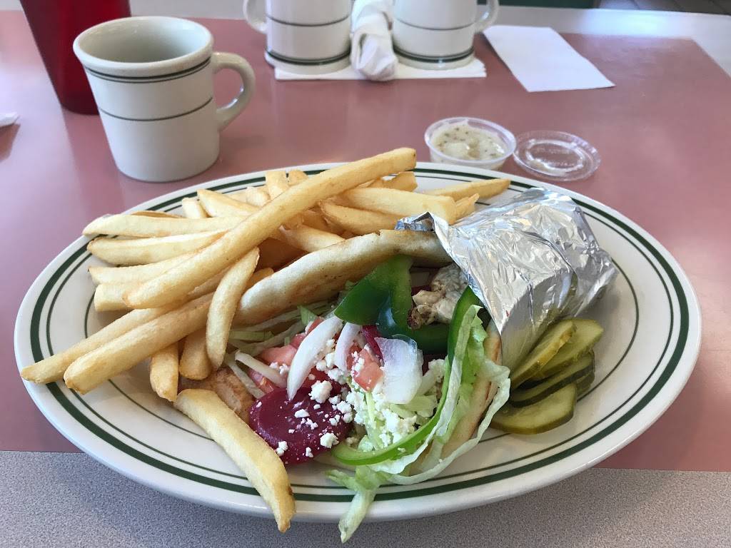 Golden Greek | restaurant | 180 N Groesbeck Hwy, Mt Clemens, MI 48043, USA | 5864638788 OR +1 586-463-8788