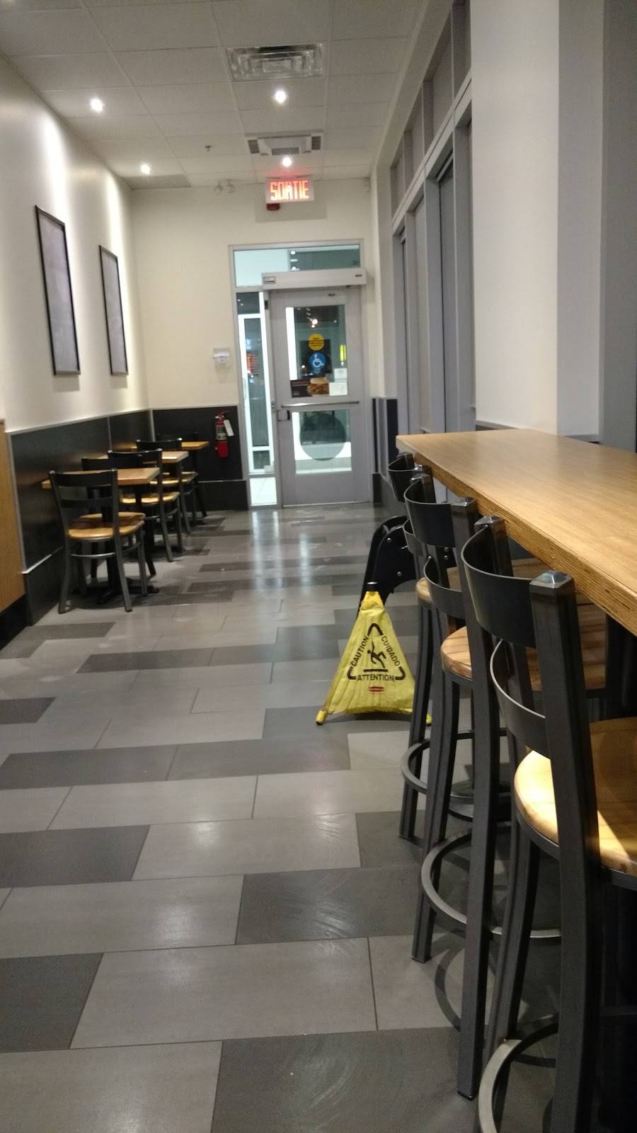 Harveys | restaurant | 159 41e Rue O Local 102, Québec, QC G1H 1L4, Canada | 4186226093 OR +1 418-622-6093