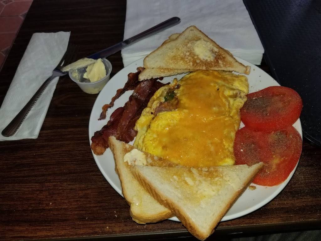 Trés Mure | restaurant | 6201 Fort Ave, Lynchburg, VA 24502, USA | 4346164523 OR +1 434-616-4523