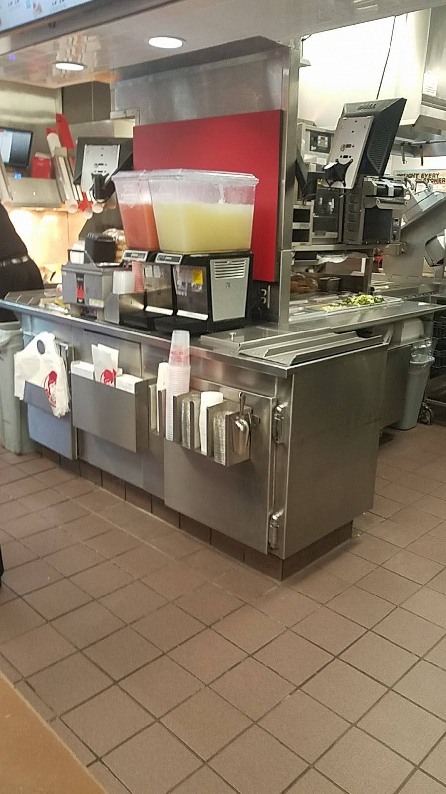 Wendys | restaurant | 1802 Main St, Dunedin, FL 34698, USA | 7277334673 OR +1 727-733-4673