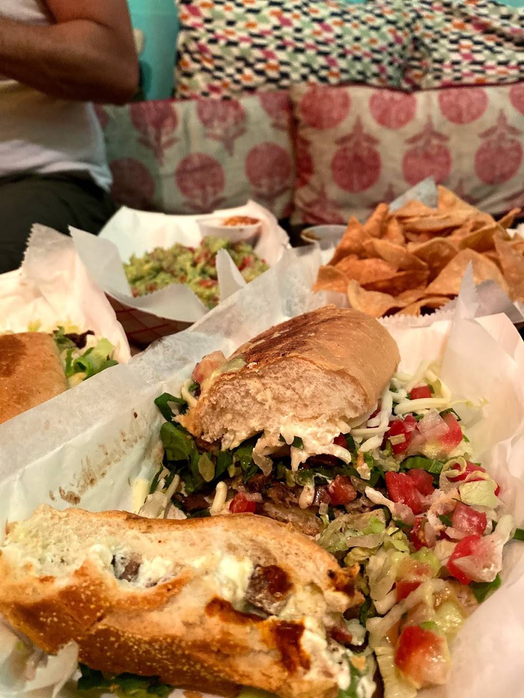 Tacos vs. Burritos Cantina | restaurant | 1888 79th Street Causeway, North Bay Village, FL 33141, USA | 3058682096 OR +1 305-868-2096