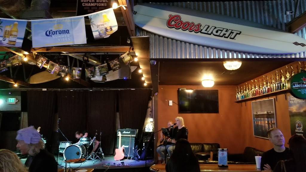 Surf Dogs Sports Grill | restaurant | 5932 Warner Ave, Huntington Beach, CA 92649, USA | 7148465700 OR +1 714-846-5700