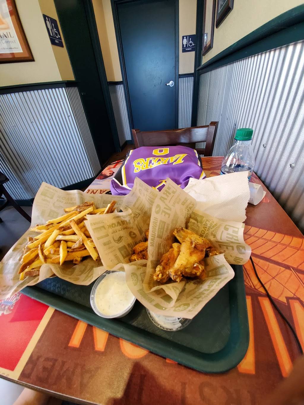 Wingstop | restaurant | 2600 SW Barton St Ste B8, Seattle, WA 98126, USA | 2062575021 OR +1 206-257-5021