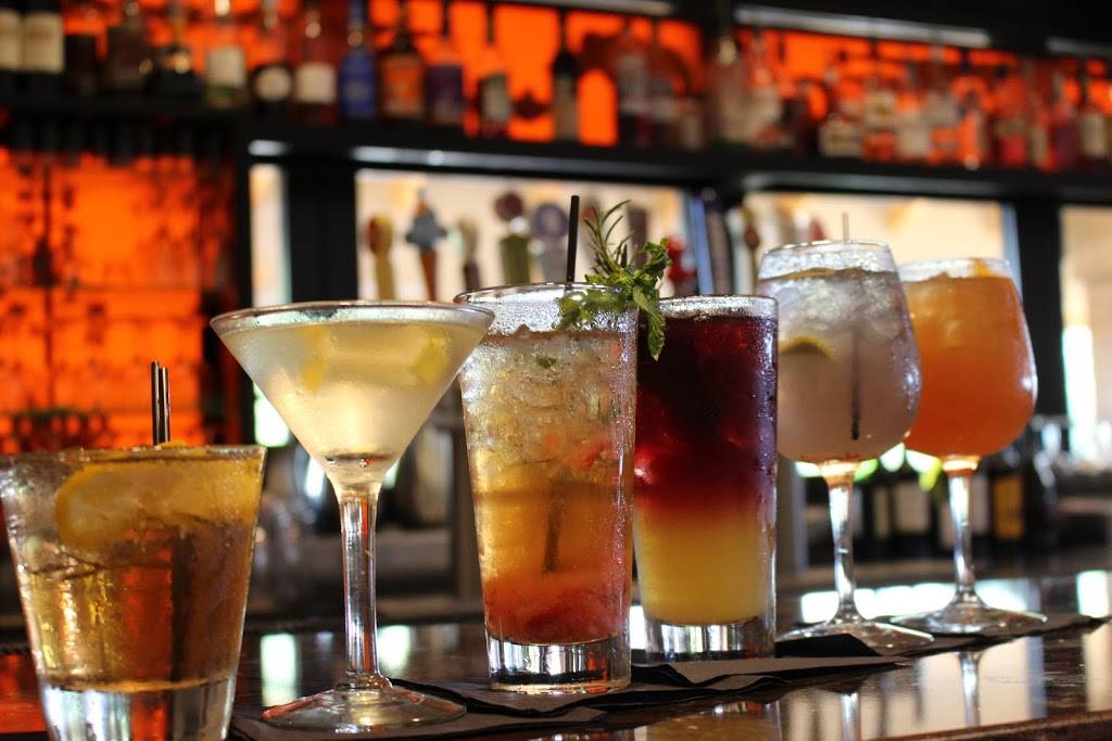 The Views Restaurant | night club | 1555 E Rancho Vistoso Blvd, Oro Valley, AZ 85755, USA | 5208253277 OR +1 520-825-3277