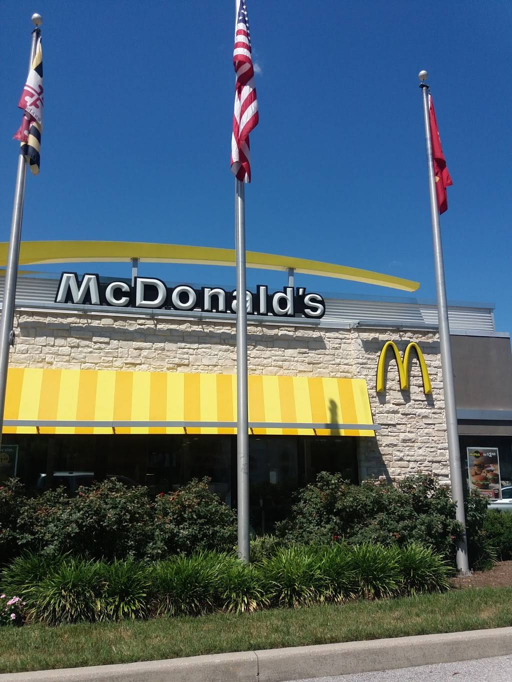 McDonalds | cafe | 810 Reece Rd, Severn, MD 21144, USA | 4105510301 OR +1 410-551-0301