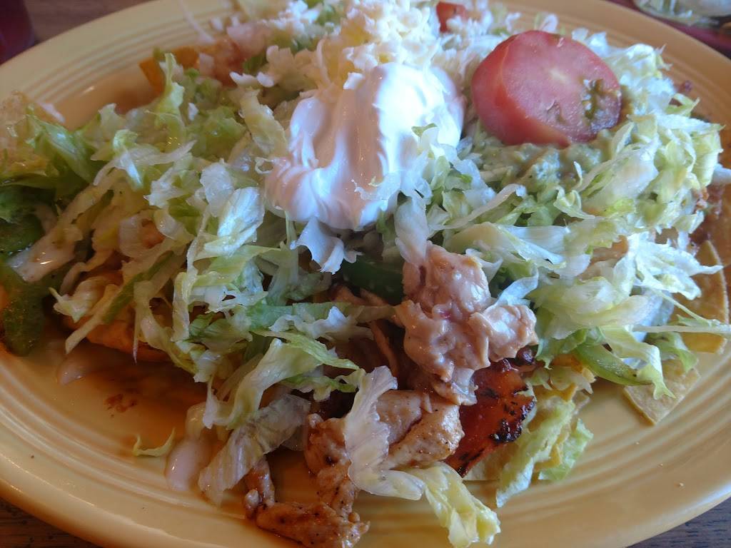 El Pobre Mexican Restaurant | restaurant | 116 Waynesville Plaza, Waynesville, NC 28786, USA | 8284569557 OR +1 828-456-9557