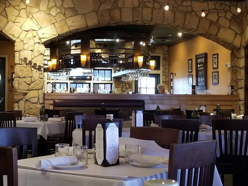 Romanos Macaroni Grill | restaurant | 7650 N Blackstone Ave, Fresno, CA 93720, USA | 5594366690 OR +1 559-436-6690