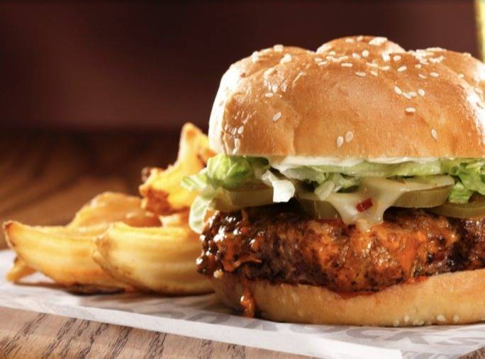 Wild Wing Cafe | cafe | 3040 Capps Way, Opelika, AL 36804, USA | 3342031693 OR +1 334-203-1693