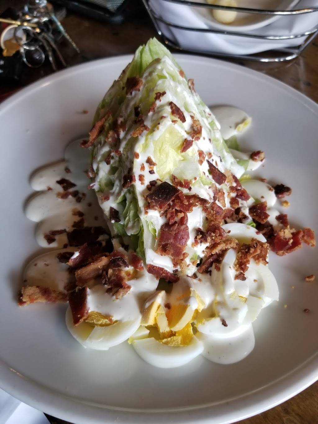 Midgleys Public House | restaurant | 296 Lincoln Center, Stockton, CA 95207, USA | 2094747700 OR +1 209-474-7700