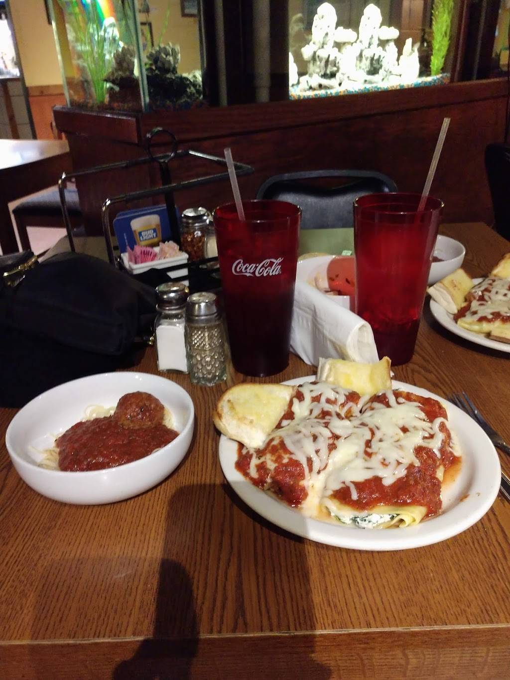 Bettys Pizza & Subs | restaurant | 319 Wynnwood Ave, Melrose, FL 32666, USA | 3524755717 OR +1 352-475-5717