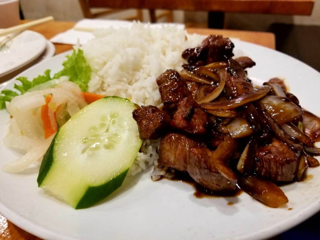 Pho Hoang | restaurant | 41-01 Kissena Blvd, Flushing, NY 11355, USA | 7187626151 OR +1 718-762-6151