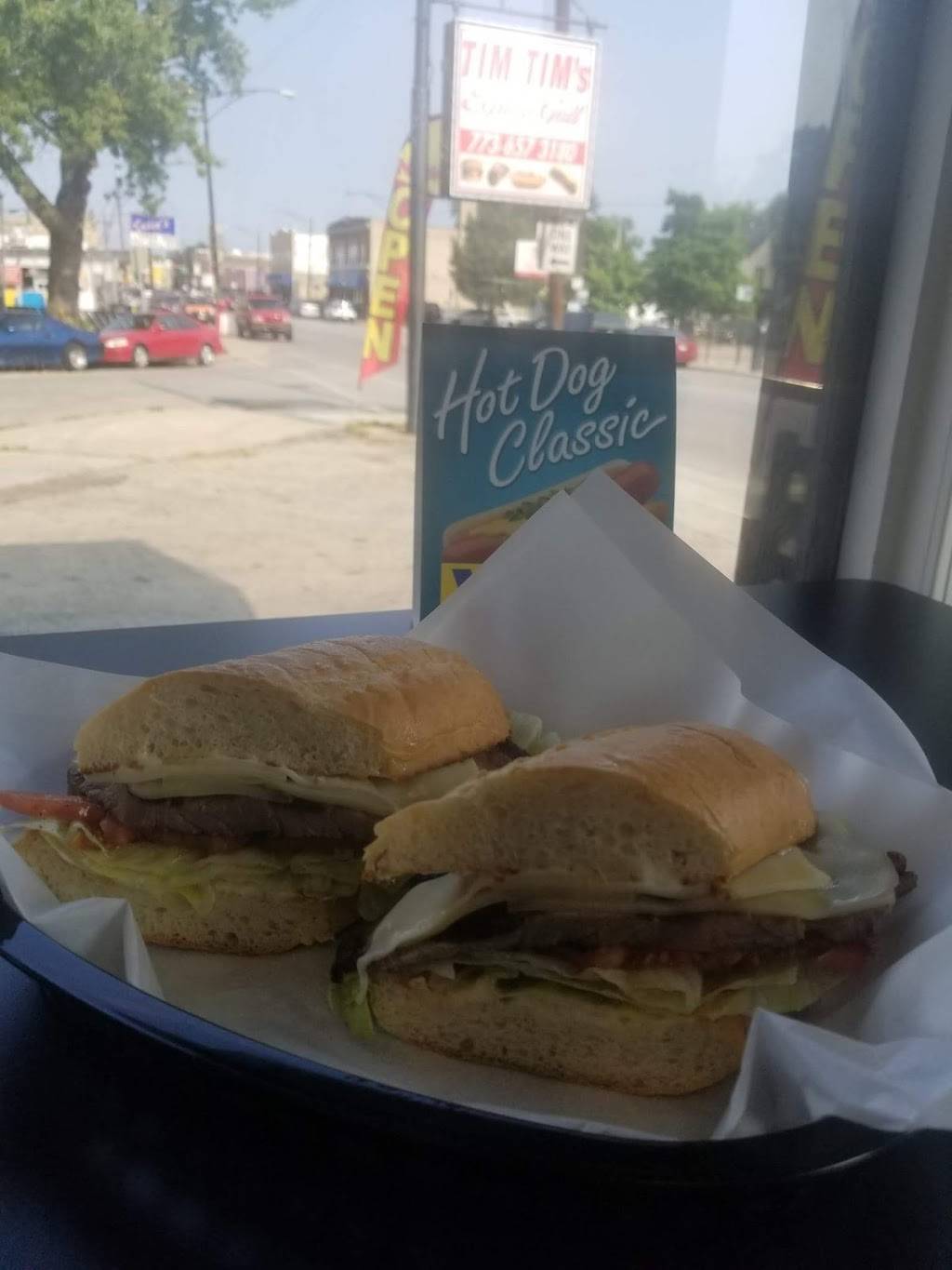 Tim Tims Express Grill | restaurant | 4148 W Montrose Ave, Chicago, IL 60641, USA | 7736573180 OR +1 773-657-3180