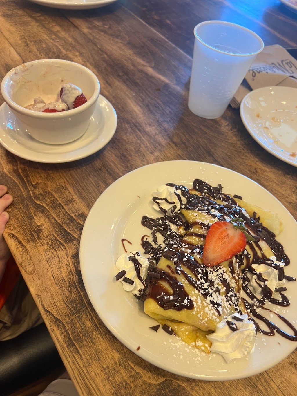 la Madeleine | restaurant | 8889 Gateway Blvd W Suite 1400 Ste 1400, El Paso, TX 79925, USA | 9152253660 OR +1 915-225-3660