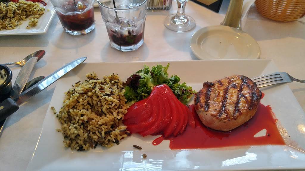 1812 Food & Spirits | restaurant | 2590 E Sand Rd, Port Clinton, OH 43452, USA | 4199607588 OR +1 419-960-7588