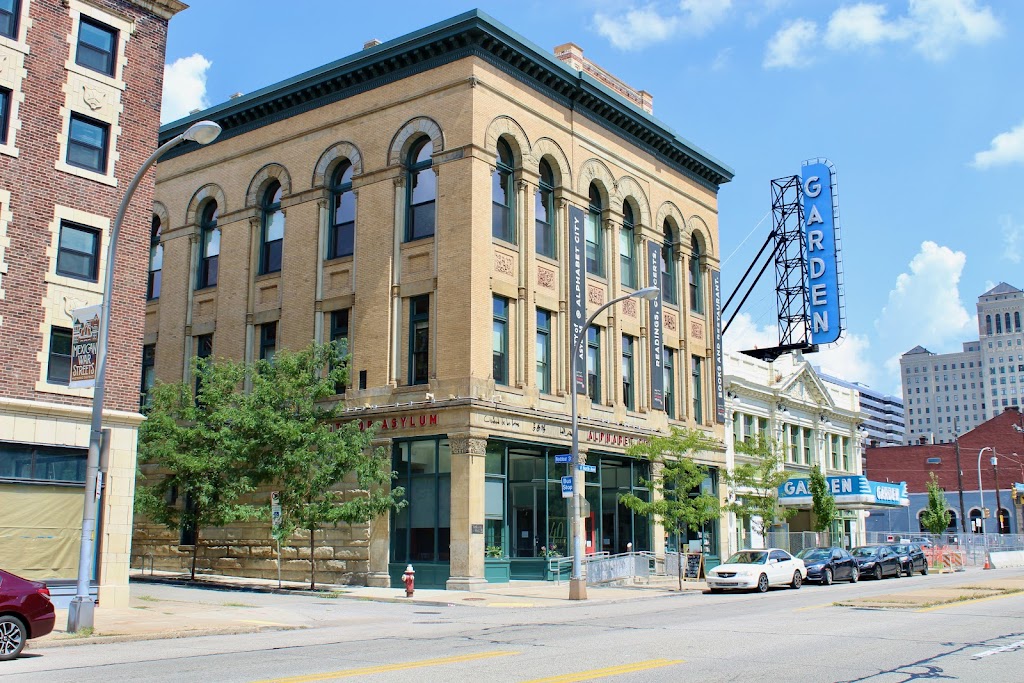 Alphabet City | restaurant | 40 W North Ave, Pittsburgh, PA 15212, USA | 4124351112 OR +1 412-435-1112