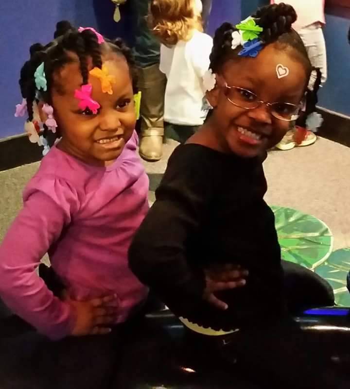 Angies Place | restaurant | 2622 W Broadway, Louisville, KY 40211, USA | 5024506200 OR +1 502-450-6200