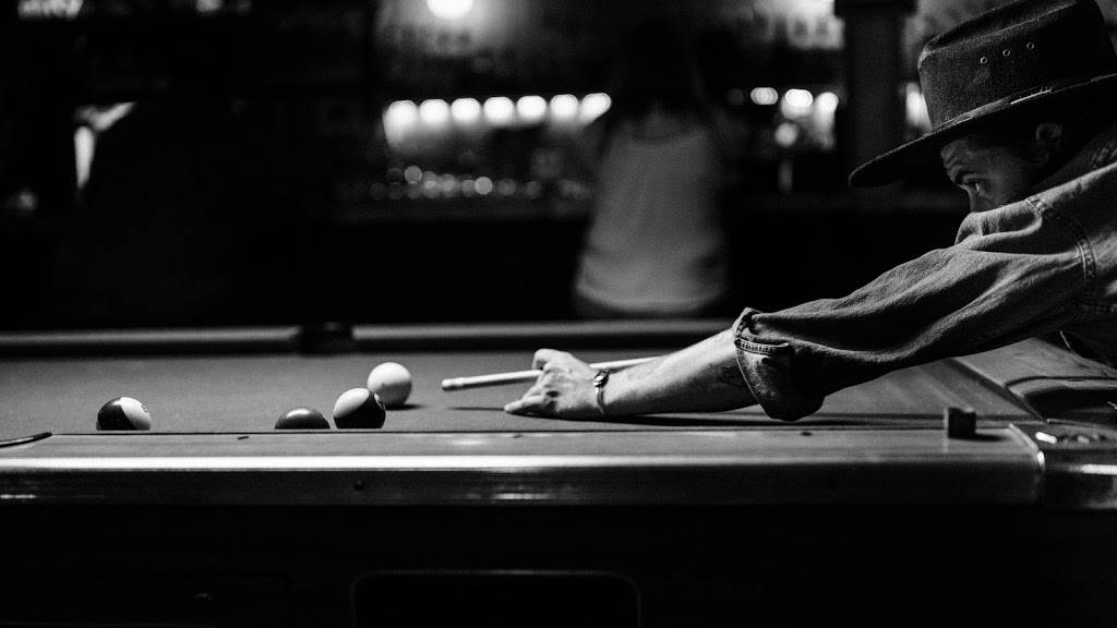 Kellys Little Nipper | restaurant | 1701 E Grand Ave, Des Moines, IA 50316, USA | 5152652031 OR +1 515-265-2031