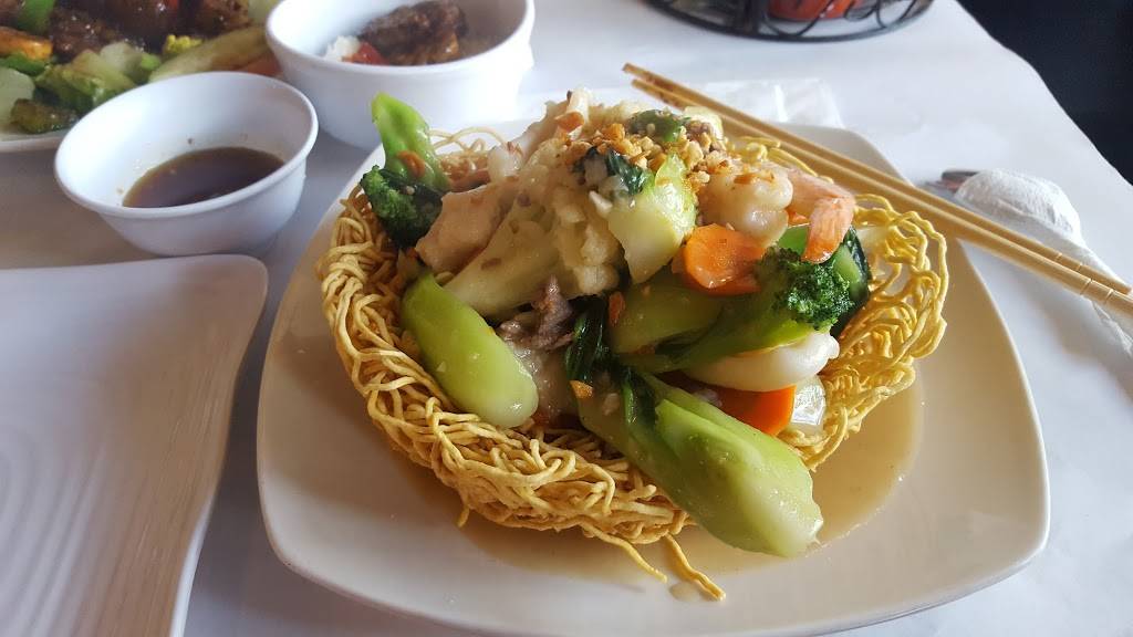 Garlic and Chives | restaurant | 9892 Westminster Blvd #311, Garden Grove, CA 92844, USA | 7145915196 OR +1 714-591-5196