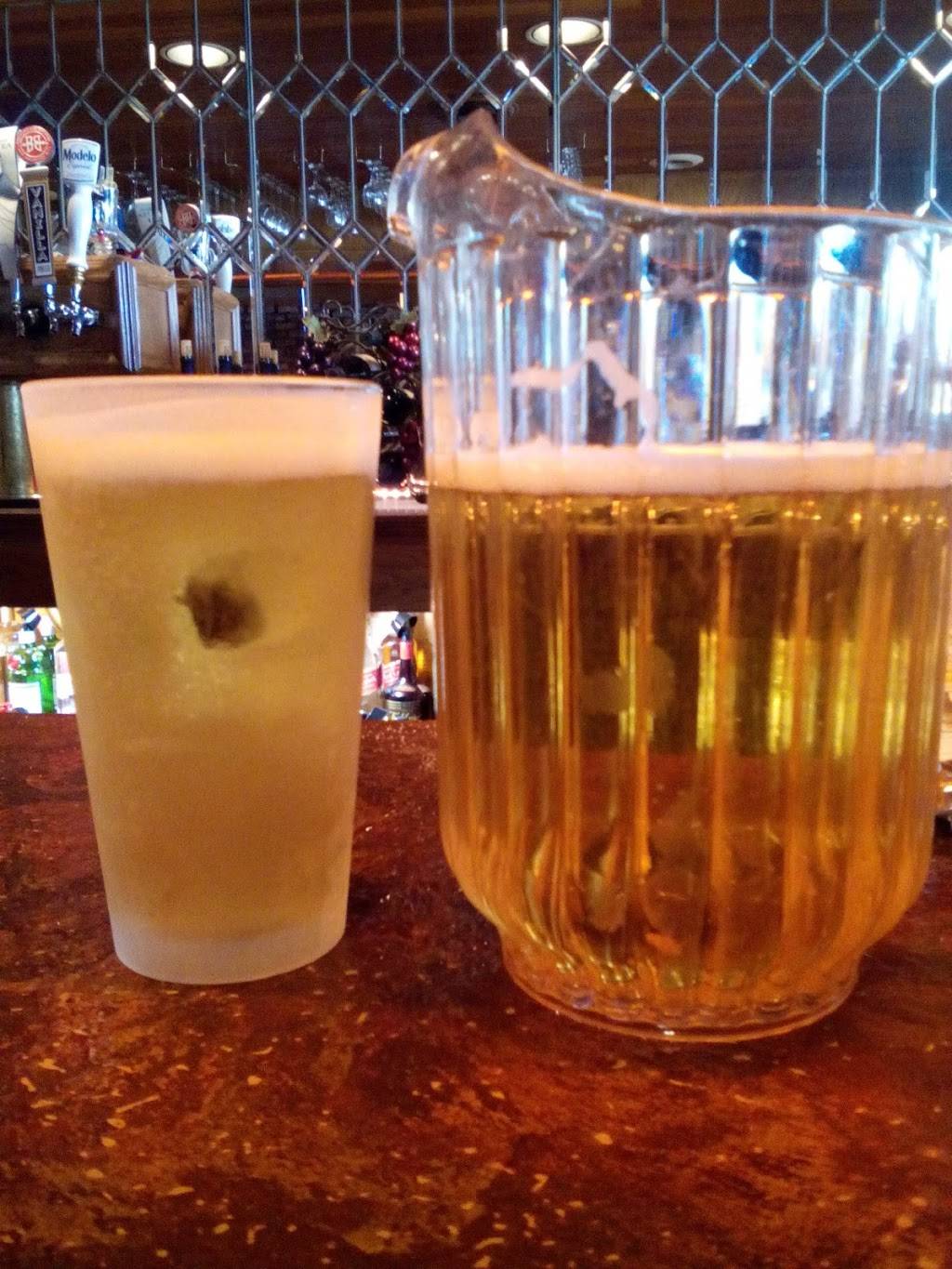 Nasos Marion | restaurant | 453 7th Ave, Marion, IA 52302, USA | 3193779066 OR +1 319-377-9066