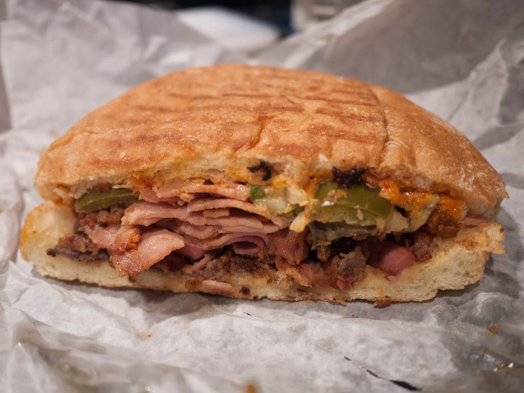 La Casita Chilanga | restaurant | 761 El Camino Real, Redwood City, CA 94063, USA | 6503642789 OR +1 650-364-2789