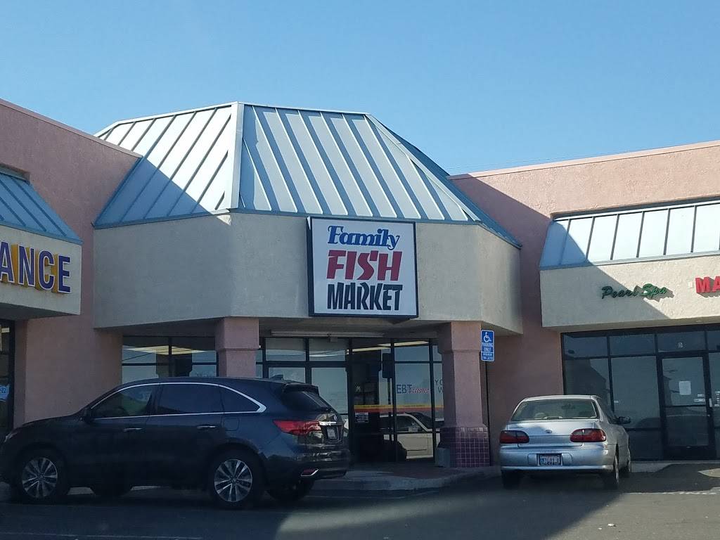 Family Fish Market | restaurant | 14928 7th St, Victorville, CA 92395, USA | 7602451416 OR +1 760-245-1416